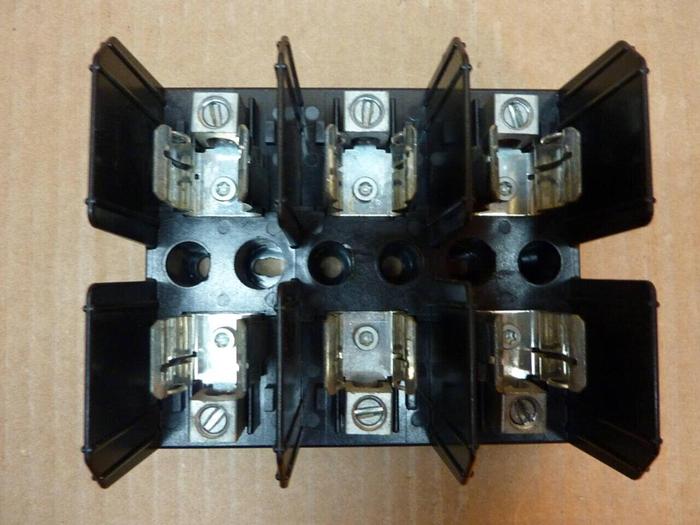 Used BUSSMANN 30 Amp Fuse Holder J60030-3CR #24223