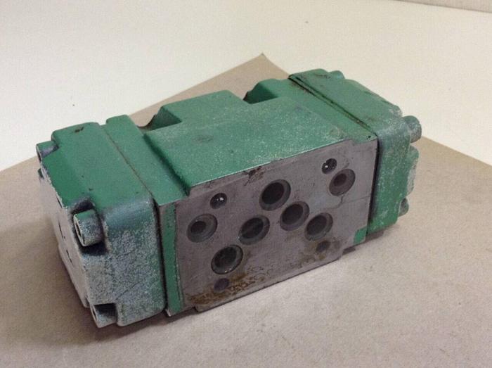 Used REXROTH Valve 4WEH10E206AG24N9ETK4B10V #99385