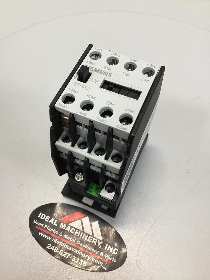 Used SIEMENS Contactor Relay 3TH4262-0A USED