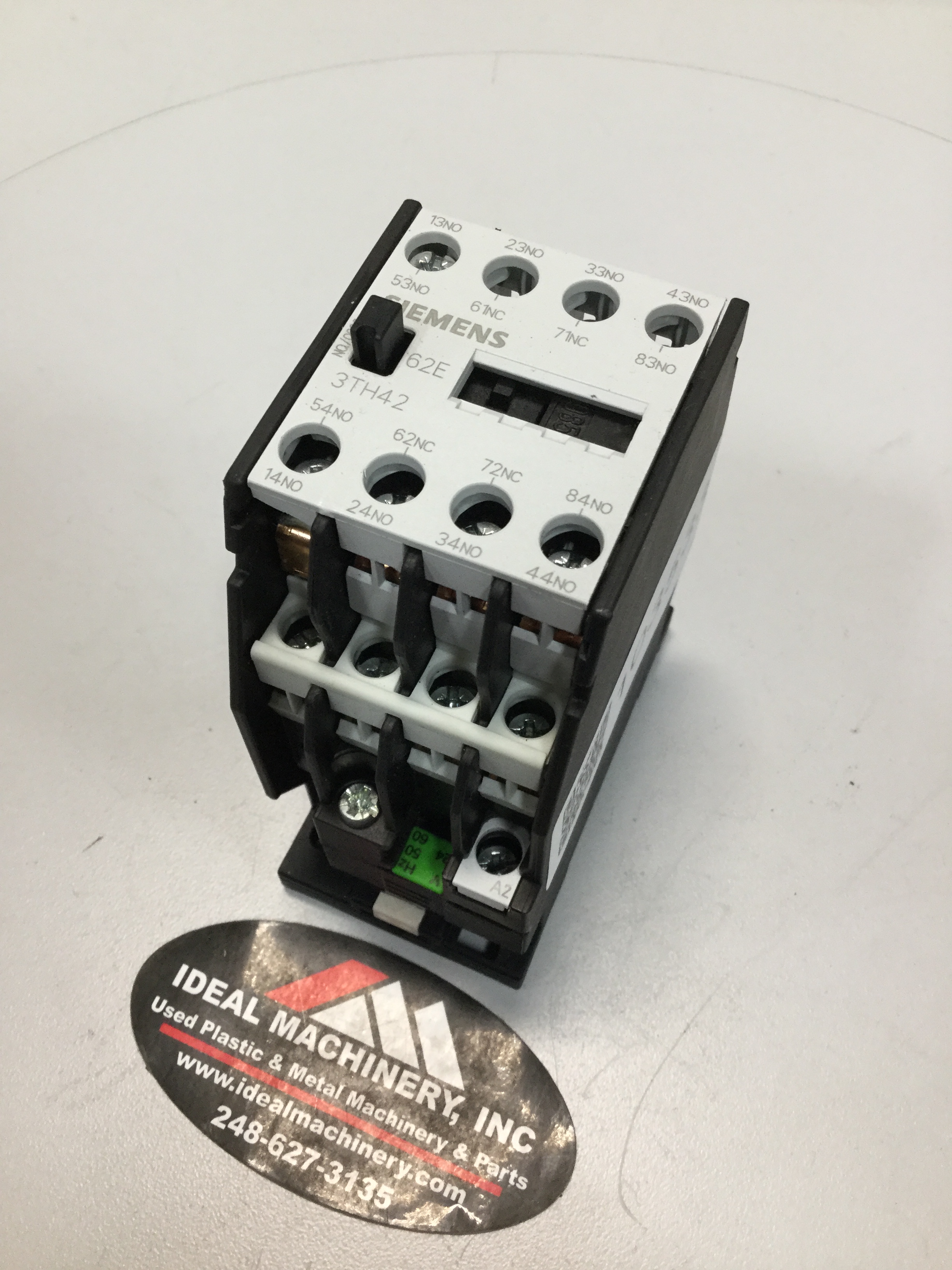 Used SIEMENS Contactor Relay 3TH4262-0A USED