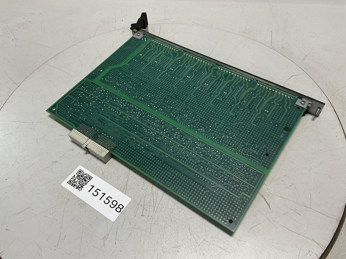 Used CINCINNATI MILACRON PC-P-90M-94V-0