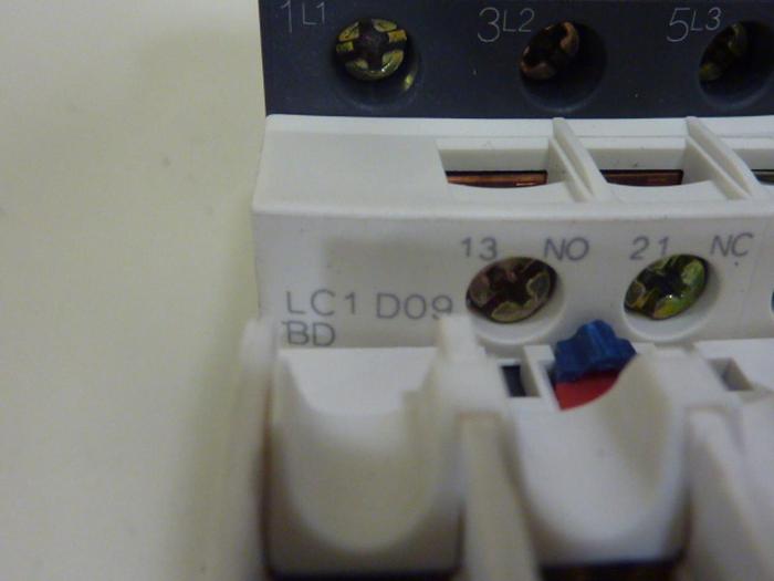 Used TELEMECANIQUE Contactor LC1D09REQ3826G15 #66598