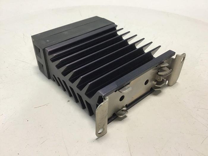 Used CONTINENTAL INDUSTRIES Solid State Relay RSDA-660-25-1DE #134744