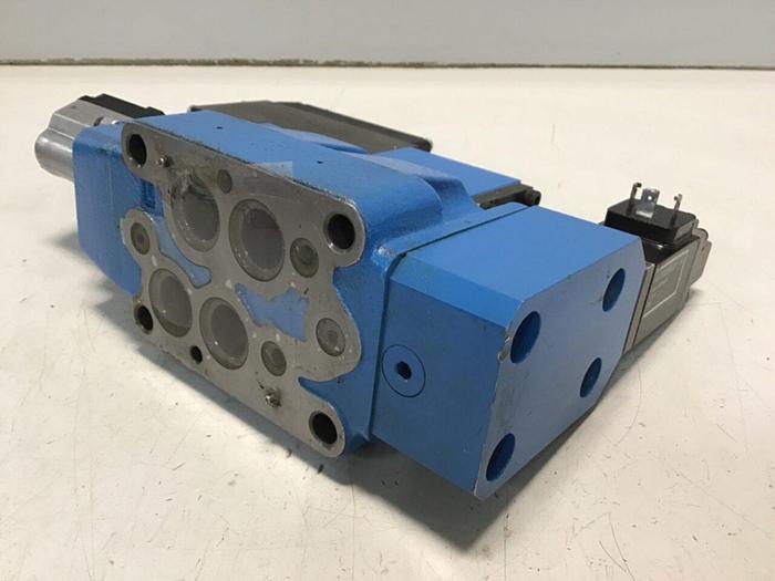 Used BOSCH SERVO Proportional Valve 0 811 404 033 USED