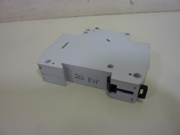 Used ALLEN BRADLEY 10 Amp Circuit Breaker 1492-SP1C100 SER C #55559