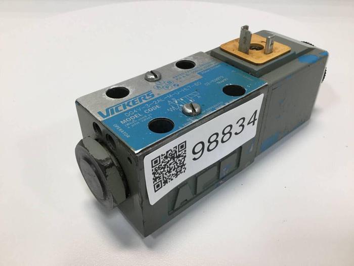 Used VICKERS Valves DG4V-3-2AL-M-U-HL7-60 #98834