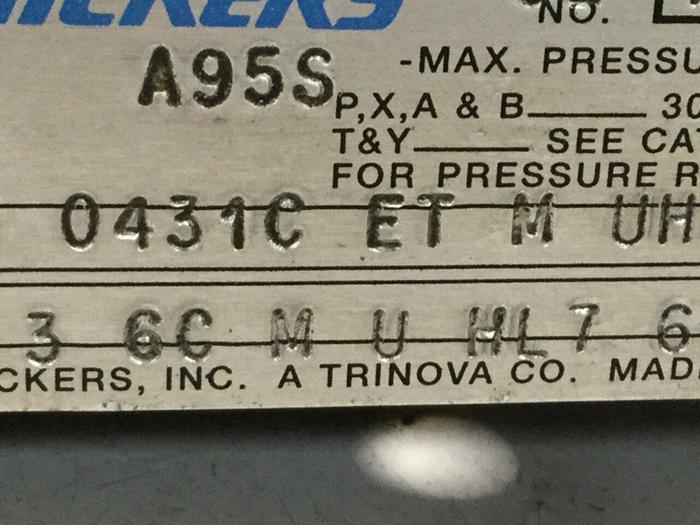 Used VICKERS Valve DG5S40431CETMUHL7B1370 #110445