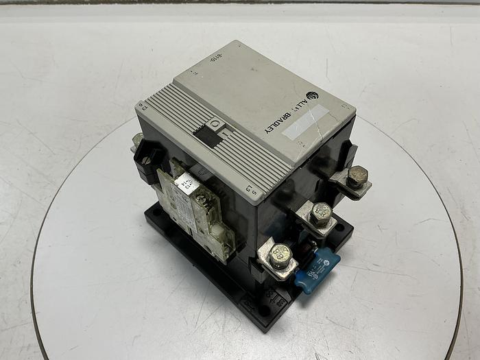 Used ALLEN BRADLEY 100-B110N*3