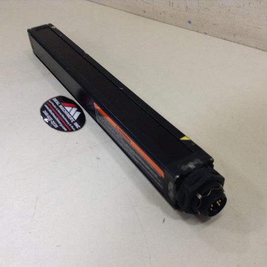 Used BANNER ENGINEERING Mini-Screen Light Curtain Emitter MSE1224 #74627