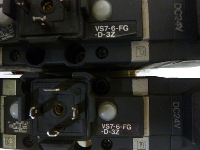 Used SMC Control Block w/ Valves VV71-PR-02 #60101