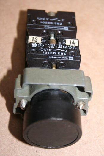 Used TELEMECANIQUE Push Button - Black BLACK BUTTON Used