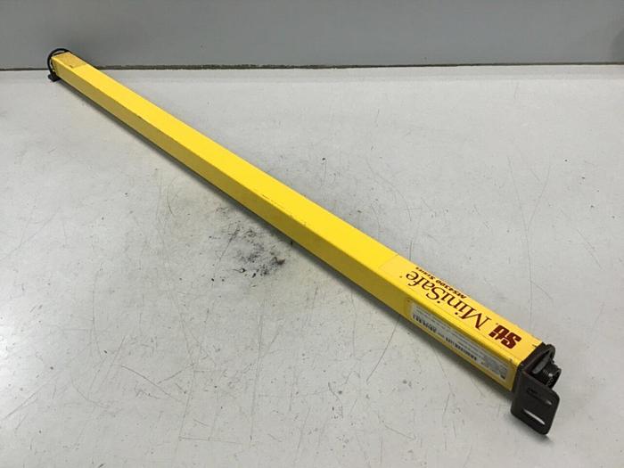 Used STI Light Curtain Transmitter MS4332BX #139915