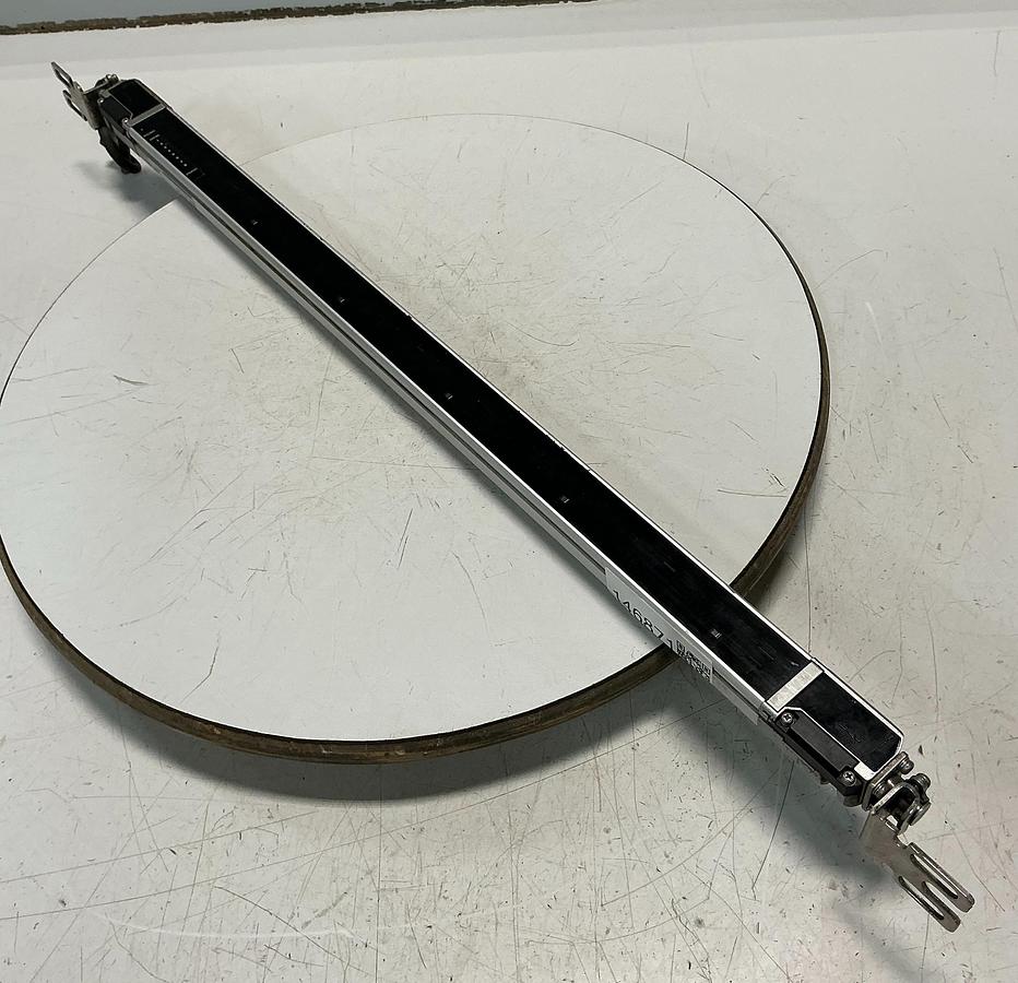 Used KEYENCE SL-C28H-R