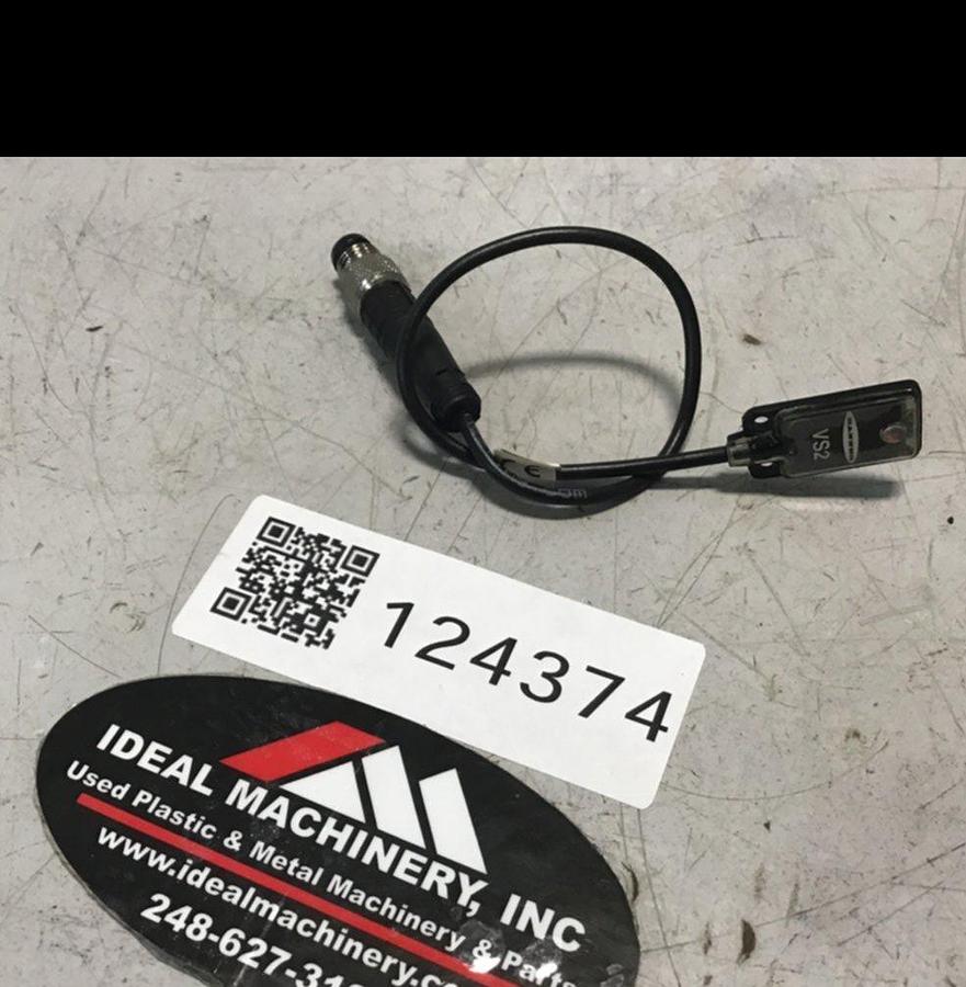 Used BANNER ENGINEERING Fiber Optic Sensor VS25EVQ USED