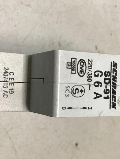 Used SCHRACK 6 Amp Circuit Breaker SD-91G 6A #119663