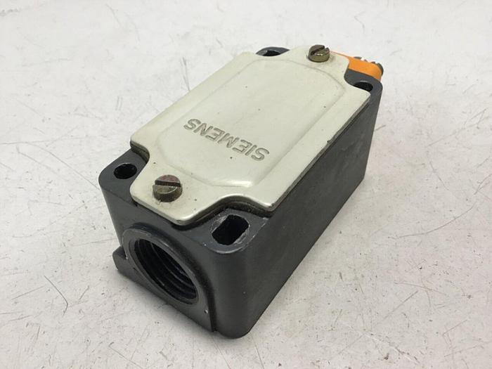 Used SIEMENS Limit Switch 3SE3 170-1C #121130