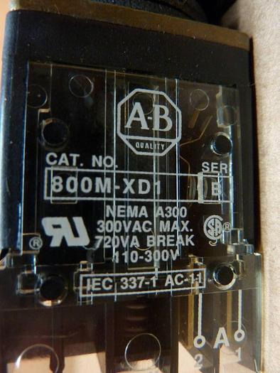 Used ALLEN BRADLEY Push Button 800MB-X0 BLACK #25827