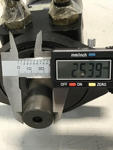 Used CHAR LYNN Die Height Hydraulic Motor 101 2169 009 Used