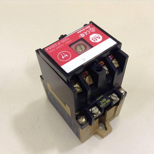 Used ALLEN BRADLEY Safety Relay 700S-P220A4 SER B #70555
