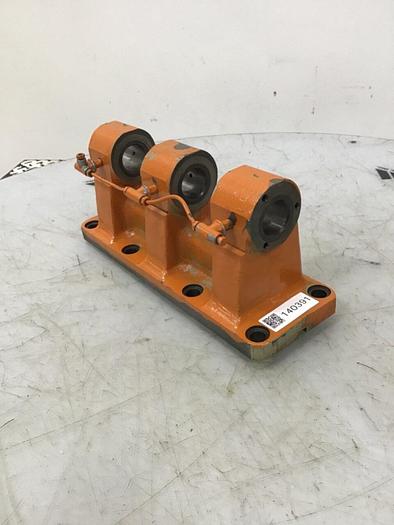 Used CINCINNATI MILACRON Toggle Link Mount Sliding Platen 100TON PC-3 / TLMSP #140391