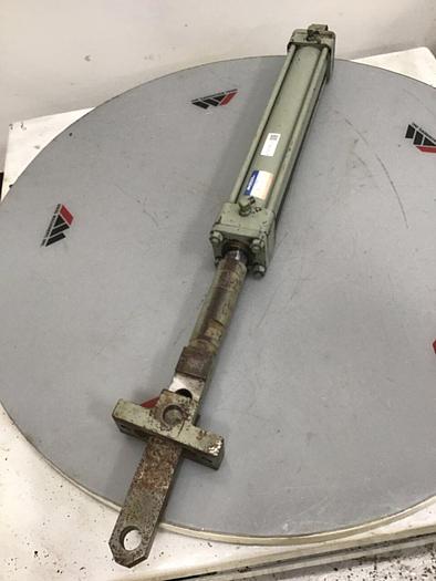 Used HORIUCHI MACHINERY Injection Sled Cylinder F7-SE 1CA 80B175N 465-CO #136207