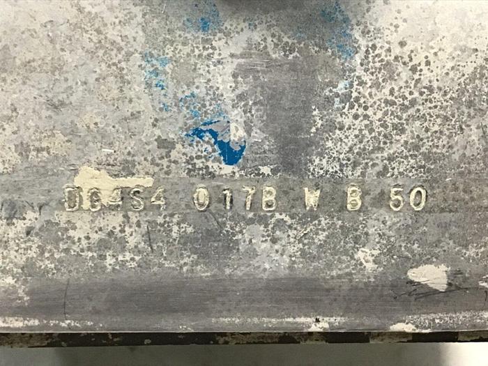 Used VICKERS Directional Valve DG4S4 017B W B 50 #115325