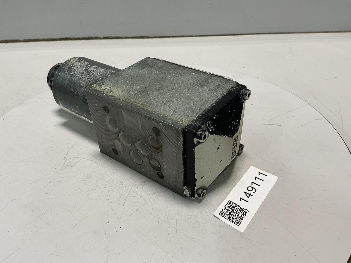 Used REXROTH 5-4WE10C32/CG24N9K4/A12V