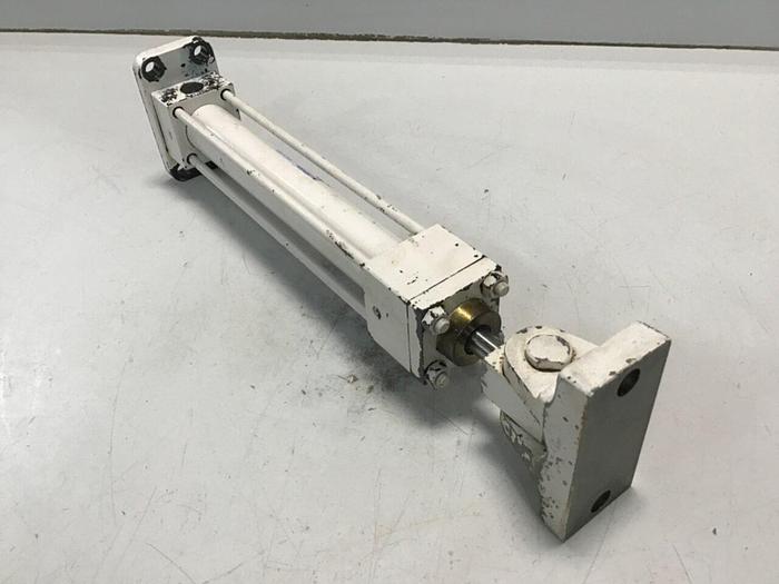 Used HORIUCHI MACHINERY Hydraulic Cylinder FF-SA 1FB32CN180COA-BOA USED