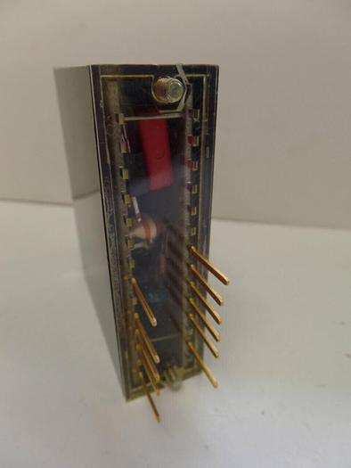 SQUARE D Output Module 8884-SOM-221 #11426