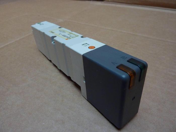 Used SMC Solenoid Valve VQ300-5 #24480
