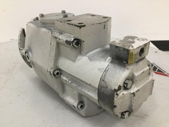 Used TOKIMEC Hydraulic Pump U-P70V1-R-067-VQ Used