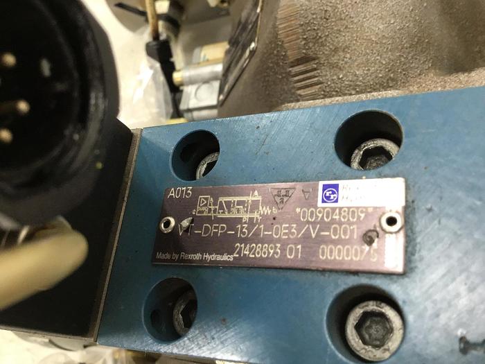 Used Rexroth Pump SYDFEE-11/45RKB4-10E3CX2M-027 Used #140172rex