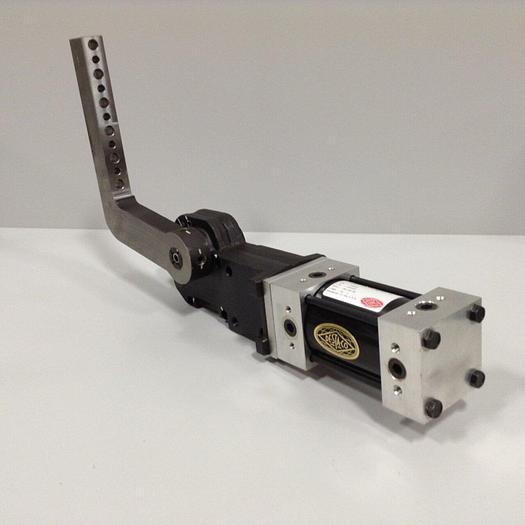 Used DESTACO Pneumatic Hold Clamp 994MAL-046M-90A-57-11-DS #90082