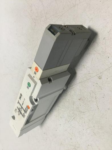 Used SMC Solenoid Valve SV3200-5FU #104119