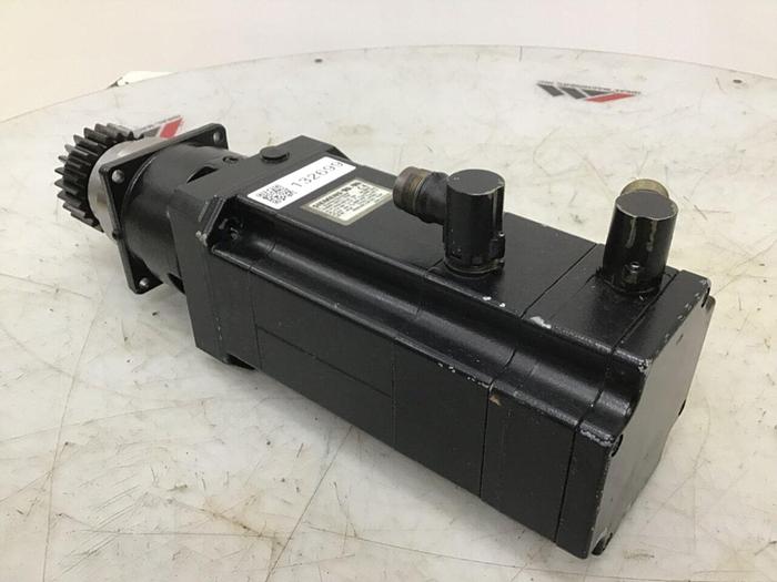 Used SIEMENS Brushless Servo Motor 1FK6063-6AF71-1TH0 Used