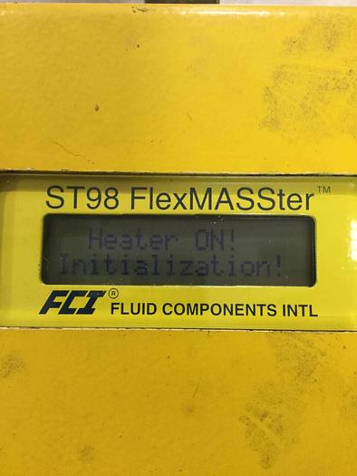 Used FLUID COMPONENTS ST98-CAD1 Flow Meter Transmitter ST98 FLEXMASSTER #99619