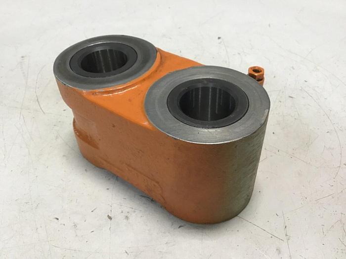 Used CINCINNATI MILACRON Toggle Link 3927573 #140574