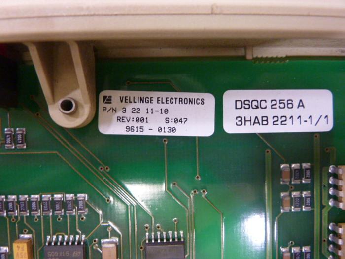 Used ABB Circuit Board 3HAB2211-1/1 USED