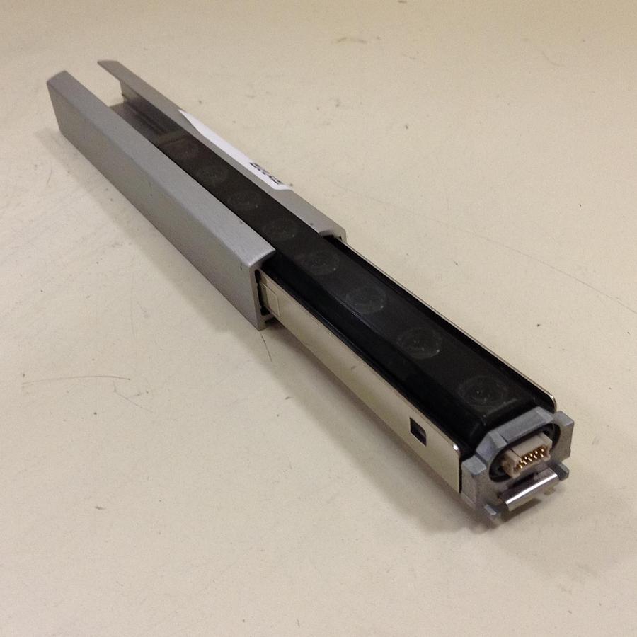 Used KEYENCE CORP Safety Light Curtain Transmitter PJ-V21T Used