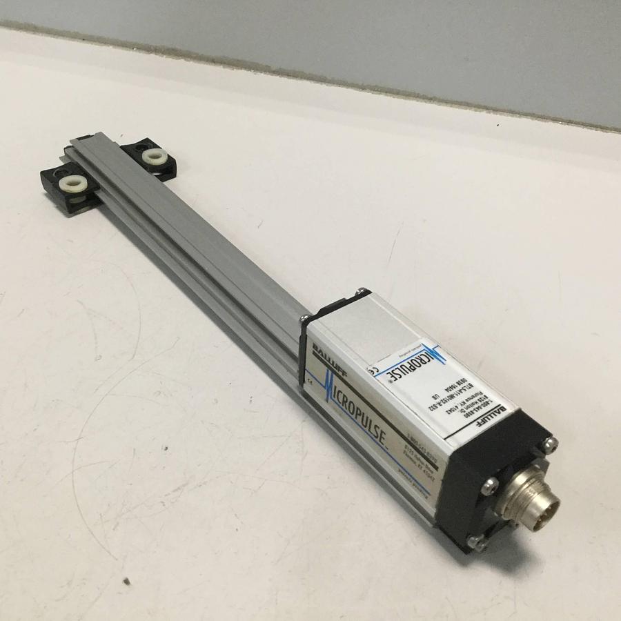 Used BALLUFF Transducer BTL-5-A11-M0152-R-S32 Used