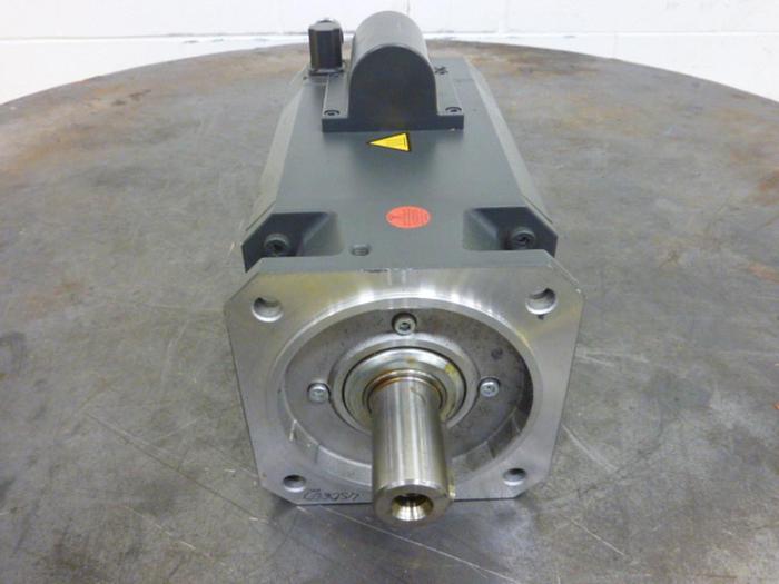 Used SIEMENS 3 Phase Servo Motor 1FT6084-8AK71-3AA1 Used
