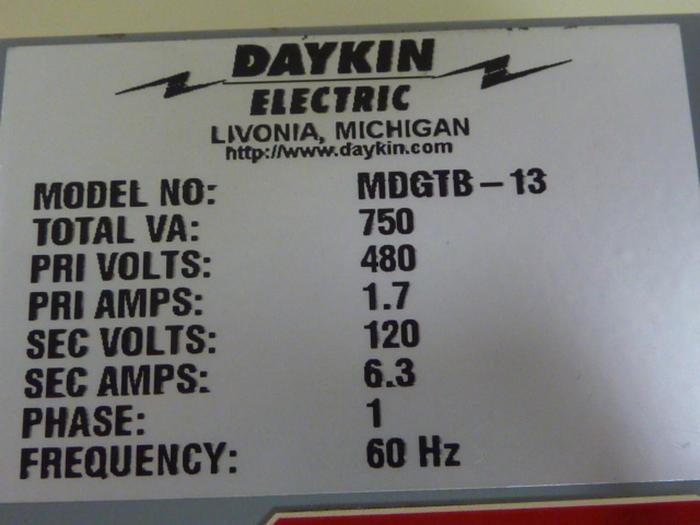 Used DAYKIN 0.75 kVA Transformer Disconnect MDGTB-13 #55820