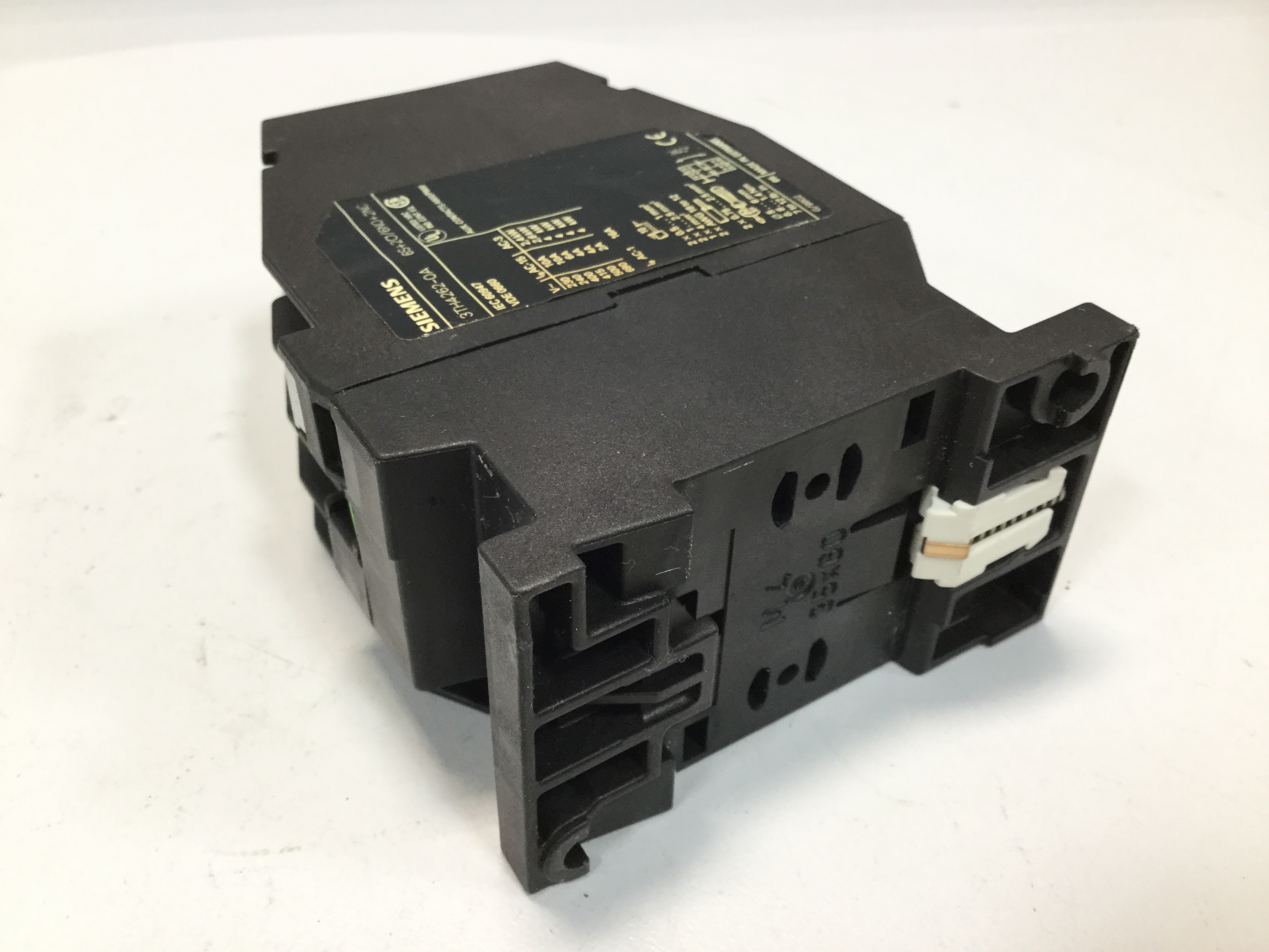 Used SIEMENS Contactor Relay 3TH4262-0A USED