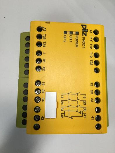 Used PILZ Relay PNOZ1 #103584