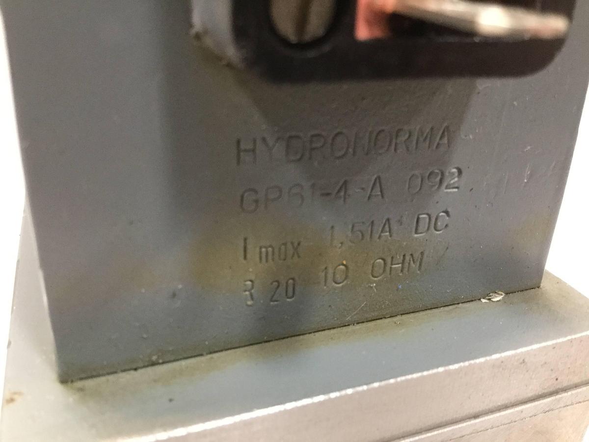 Used MANNESMANN REXROTH Proportional Flow Control Valve 4WRE10EA641224Z4M468 Used