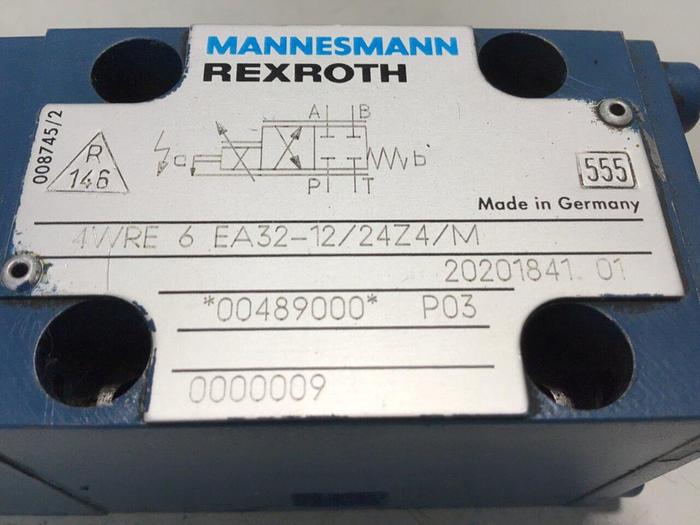 Used MANNESMANN REXROTH Proportional Valve 4WRE6EA321224Z4M Used