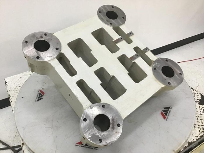 Used CINCINNATI MILACRON Rear Platen 5221616 Used