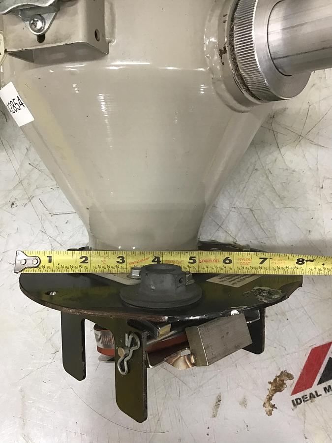 Used CONAIR DB8 DustBeater Vacuum Loader Used #142854