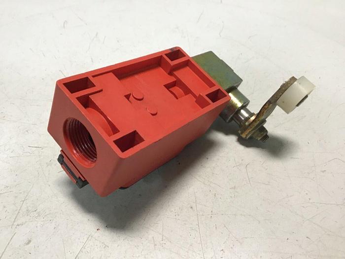 Used BERNSTEIN Limit Switch ENK-UV1Z AHS #121309