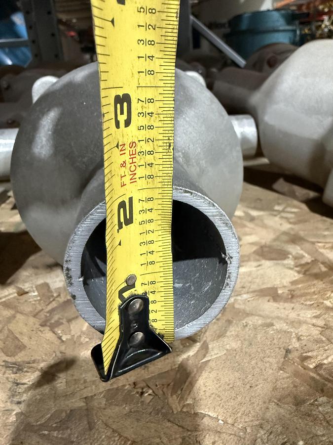 Used AURORA AIR PRODUCTS Vacuum Tee Valve S4526 USED